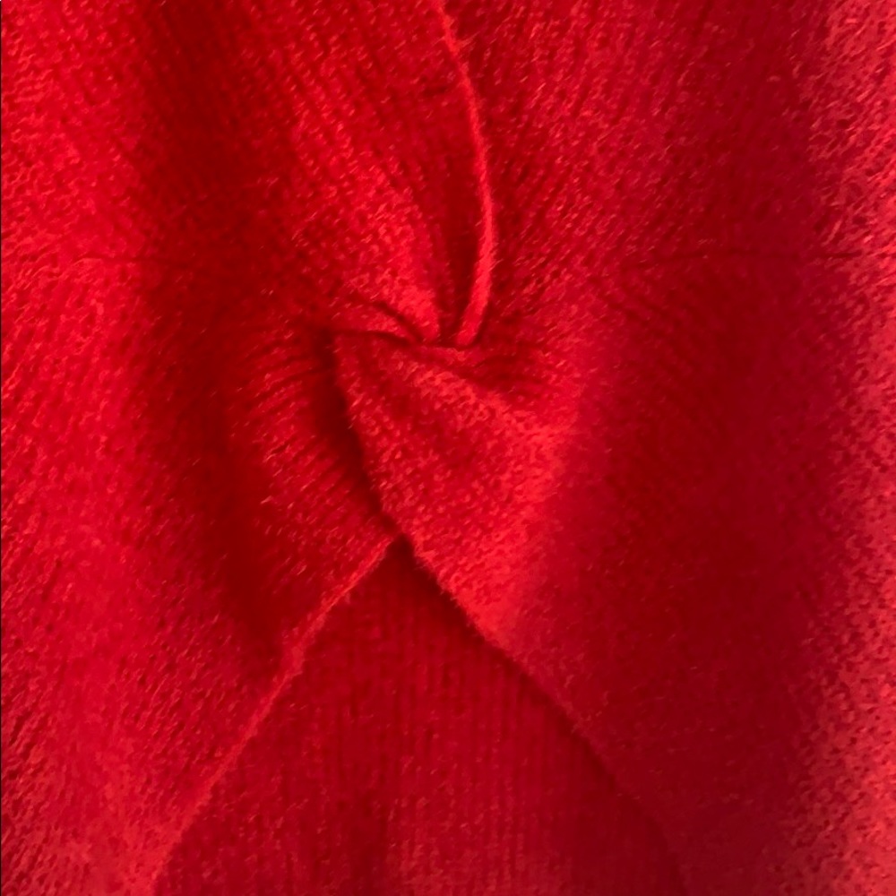 ALMOST FAMOUS red v neck sweater size 2X. - Picture 3 of 5